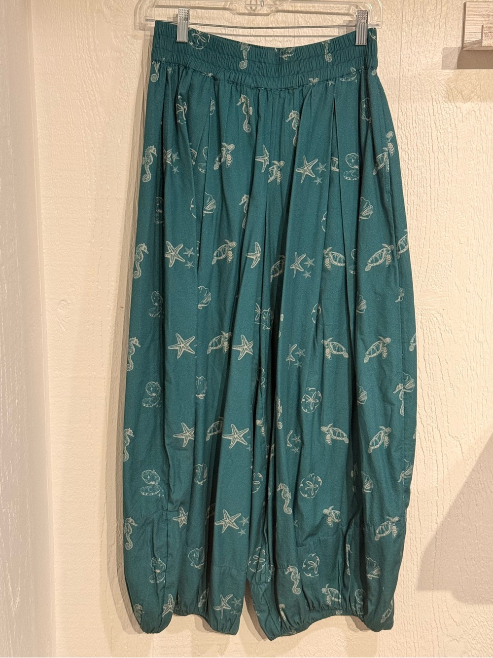 Moonflower printed pull-on balloon Pants NWOT under the sea - Picture 2 of 8